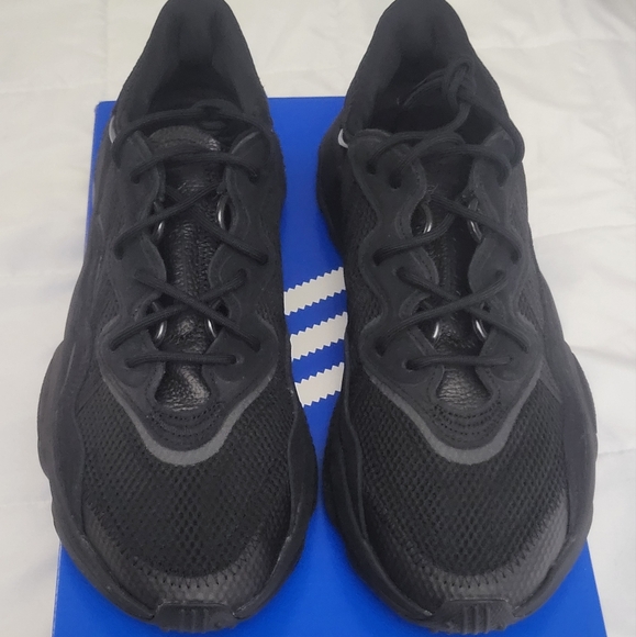 adidas Originals Other - Adidas Ozweego Sneakers